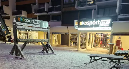 Ekosport-Rent Locaski, LES 7 LAUX (PRAPOUTEL)