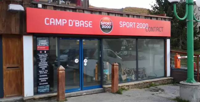 Sport 2000 Camp d'Base