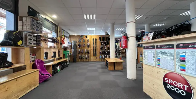 SPORT 2000 Ski Shop