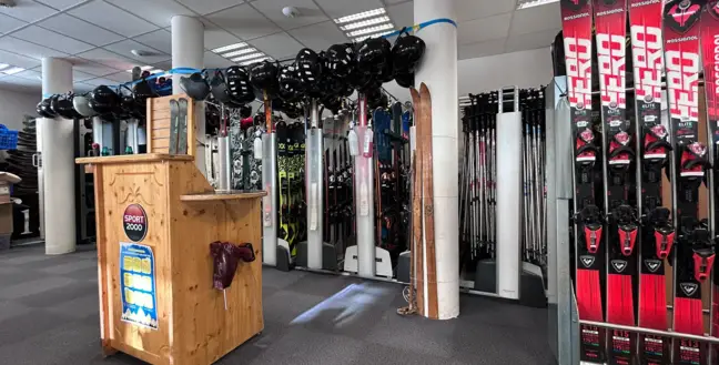 SPORT 2000 Ski Shop