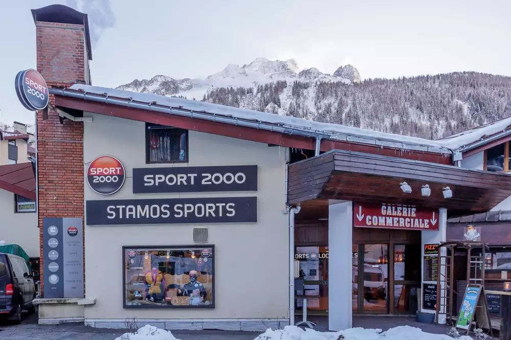 Location ski alpin adulte femme avec Sport 2000